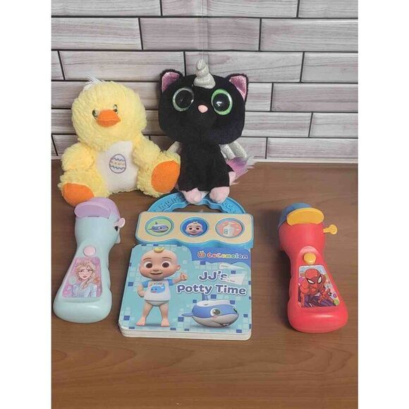 Toy Lot #A63 - Picture 1 of 2